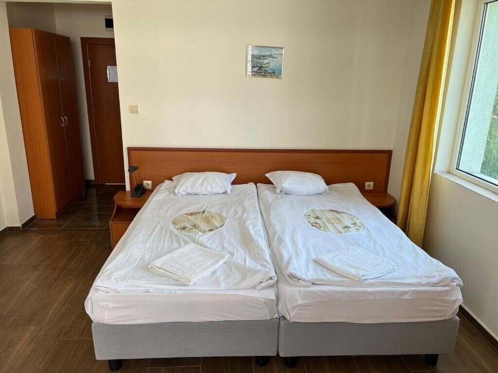 Территория Family Hotel Romantic 3*