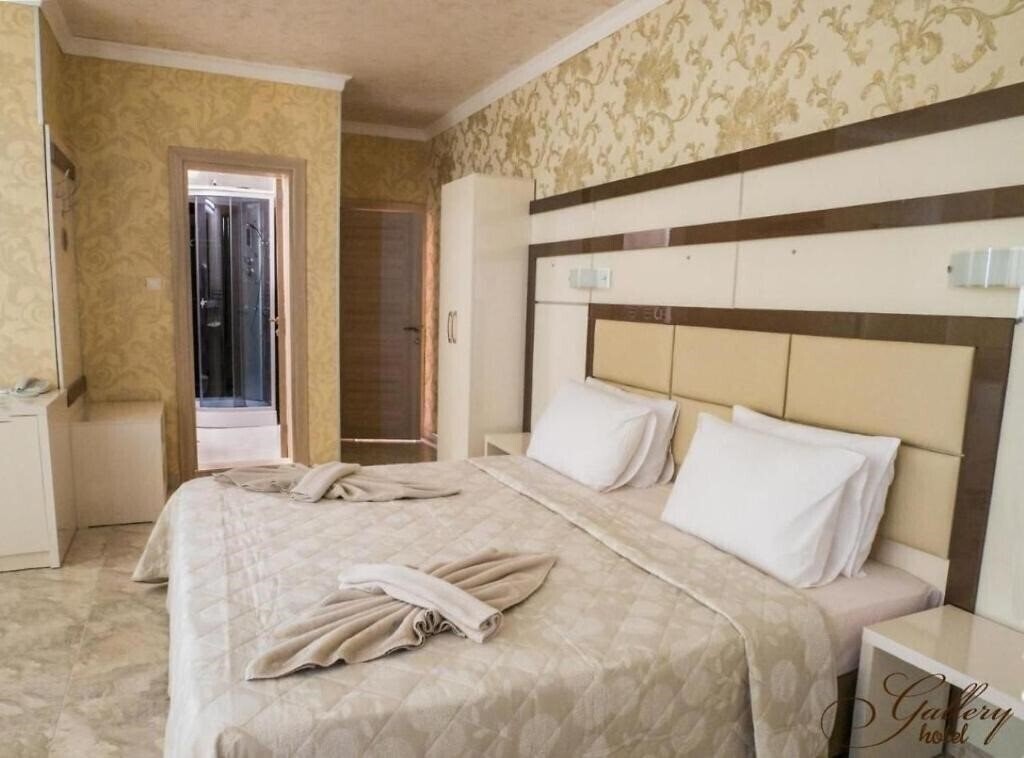 Панорама Gallery 4*