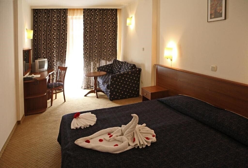 Картинка Yunona 3*