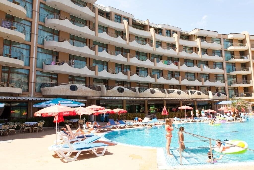 Апартаменты Grenada Sunny Beach 4*