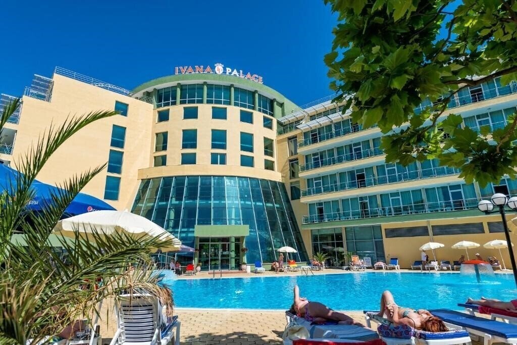 Панорама Ivana Palace 4*