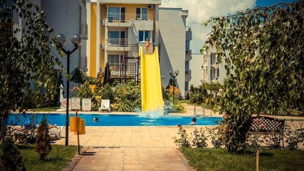 Апартаменты Nessebar Fort Club 3*