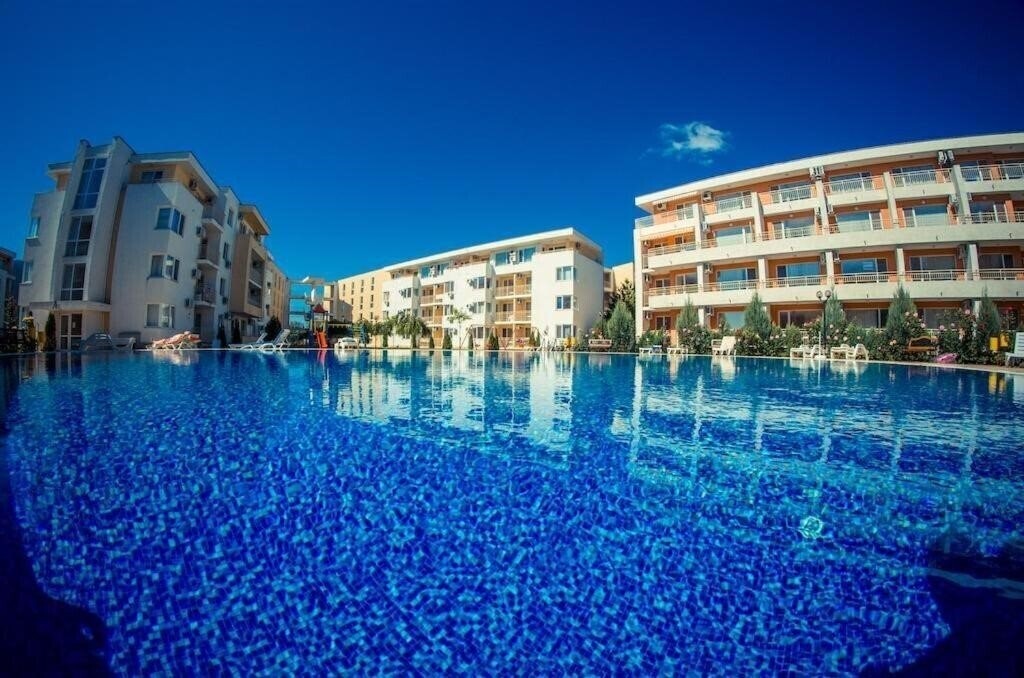 Отель Nessebar Fort Club 3*