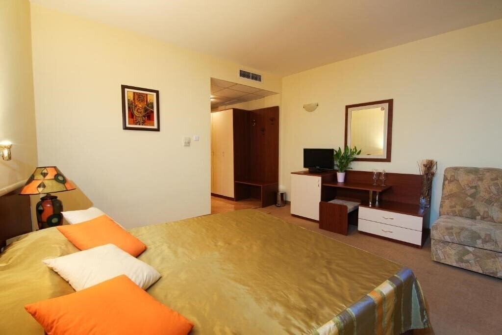 Фото Veris 3*