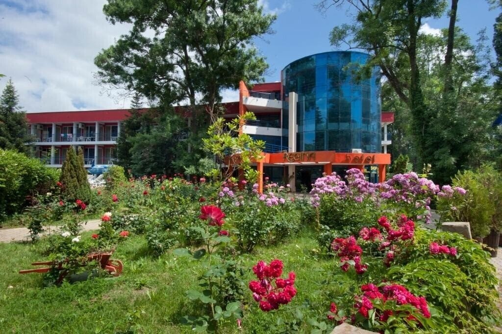 Панорама Hotel Regina 3*