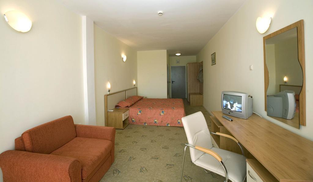 Панорама Largo Sunny Beach 2*