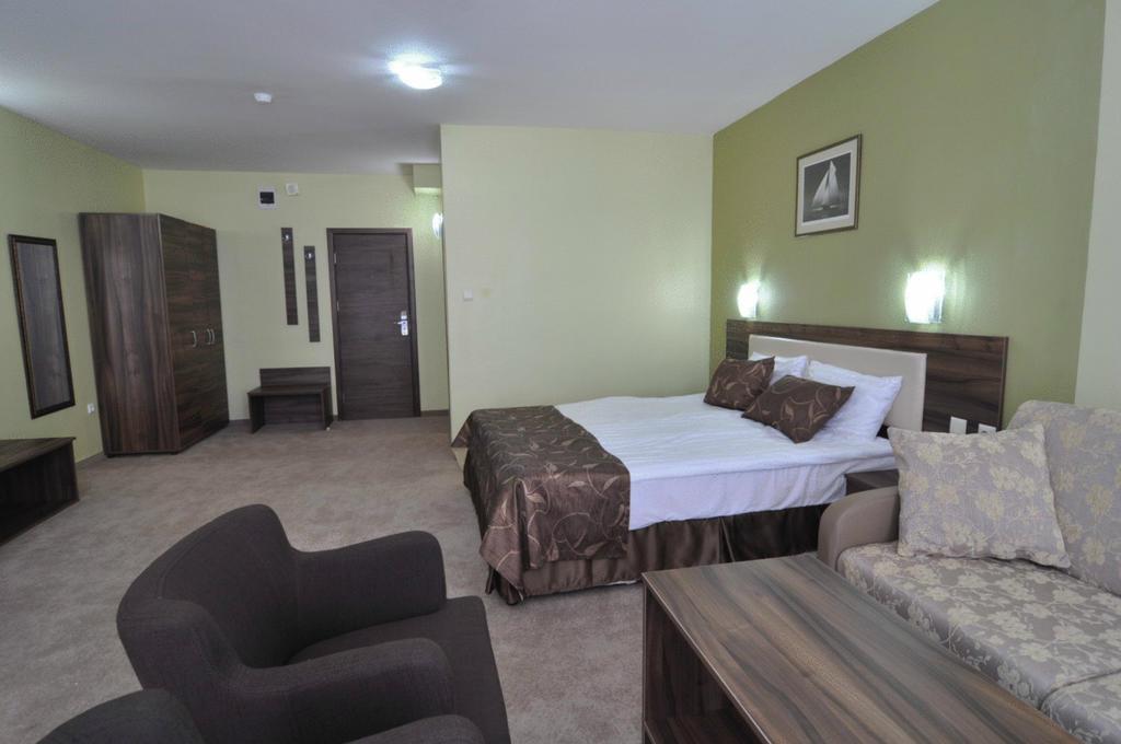 Территория Regata Palace 4*