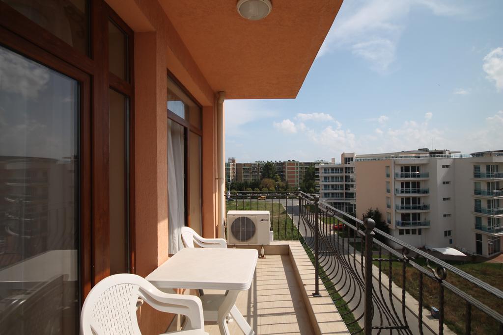Територія Aparthotel Palazzo 4*