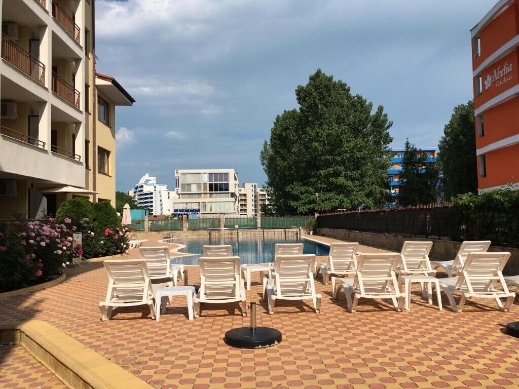 Картинка Sunny Dreams Apart 3*