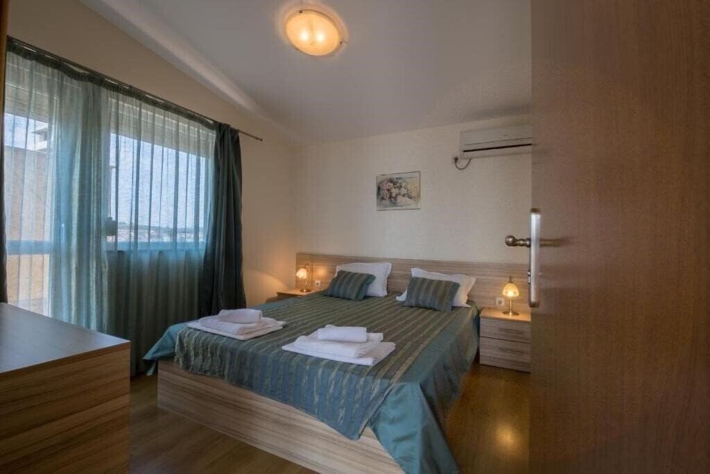 Территория Briz Hotel (ex. Briz, Briz Sozopol) 3*