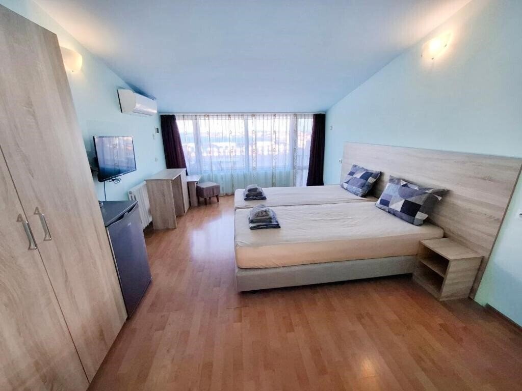 Апартаменти Bobchev 3*