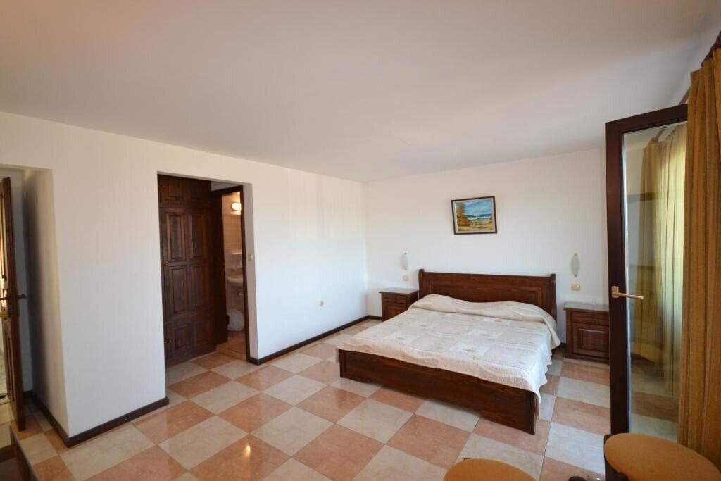 Панорама More 1*