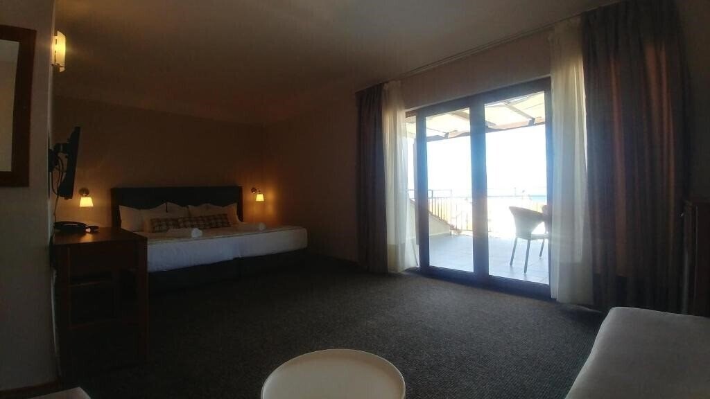 Панорама Hotel Muses 3*