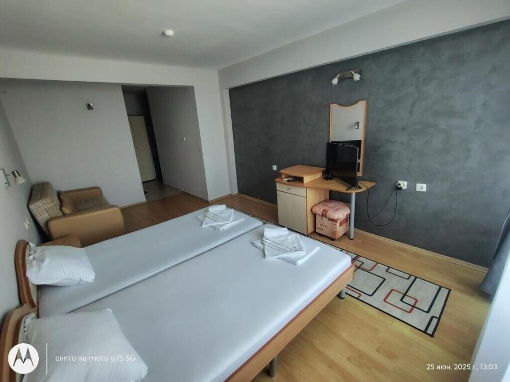 Територія Family Hotel Coral (ex. Coral) 3*