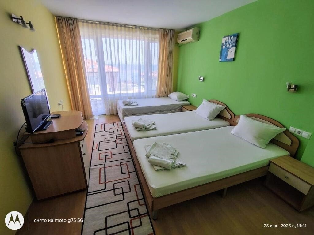 Вид Family Hotel Coral (ex. Coral) 3*