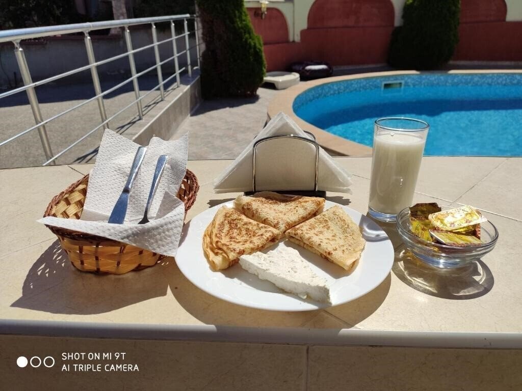 Вид Hotel Perla 3*