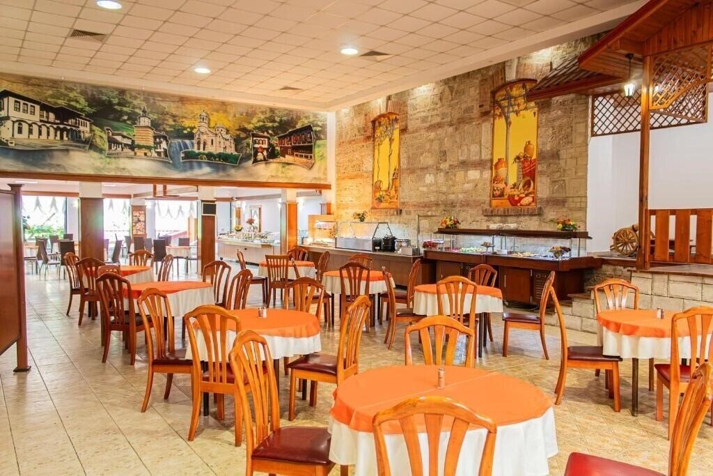 Территория Estreya Residence (ex. Estrea Palace) 4*