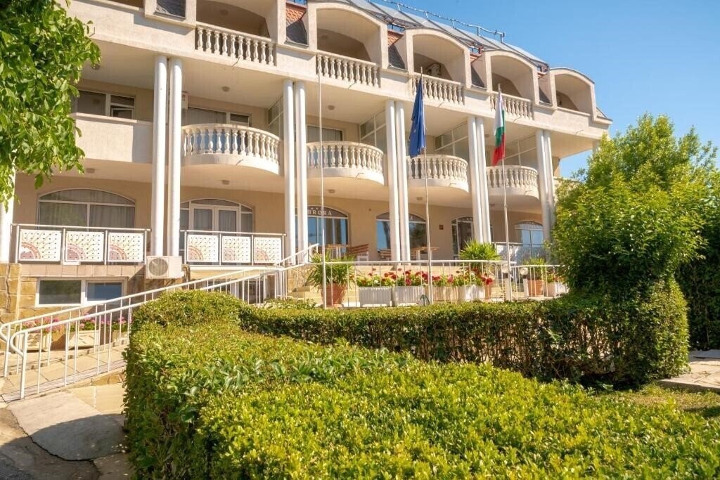 Вид Villa Aurora 3*