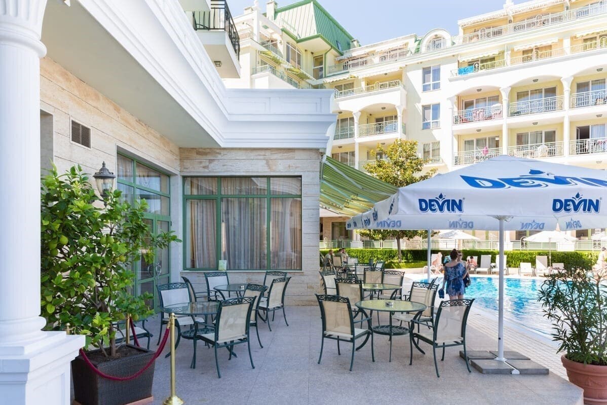 Вид Romance Hotel & Family Suites (ex. Romance Family Suites, Romance SPA, SPA Hotel Romance Splendid) 4*