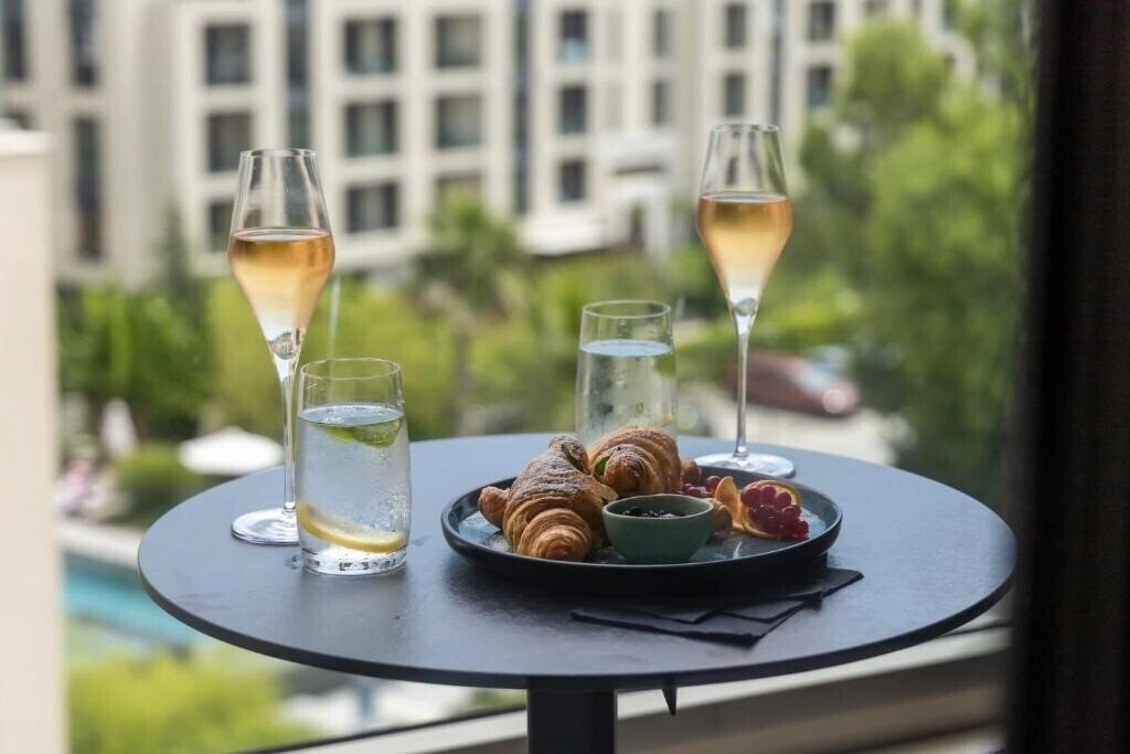 Вид Azur Premium Resort 4*