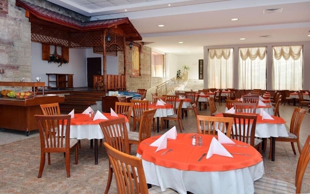 Изображение Estreya Palace 4*