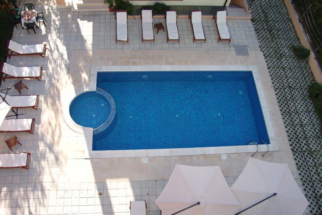 Отель Serenity Hotel 3*