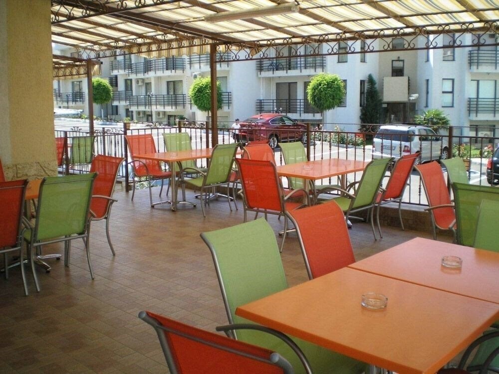 Вид Dinevi Resort Second Line 3*