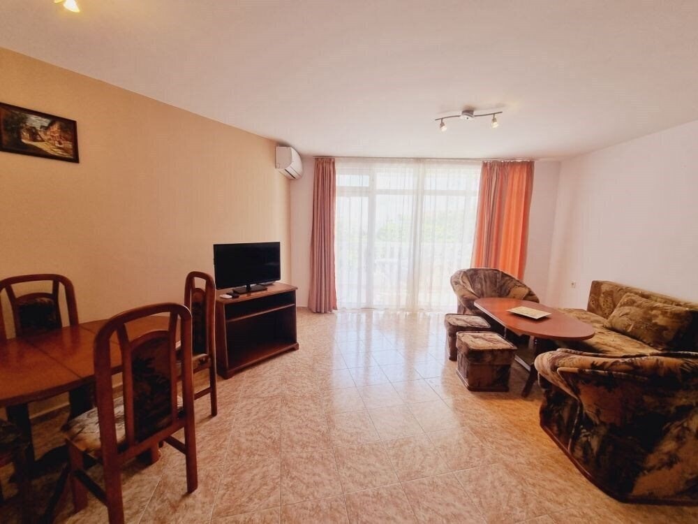 Панорама Dinevi Resort Second Line 3*