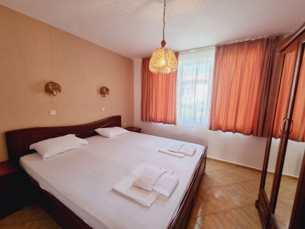 Апартаменти Dinevi Resort Second Line 3*