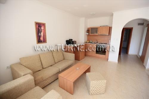 Апартаменти Dinevi Resort 5*