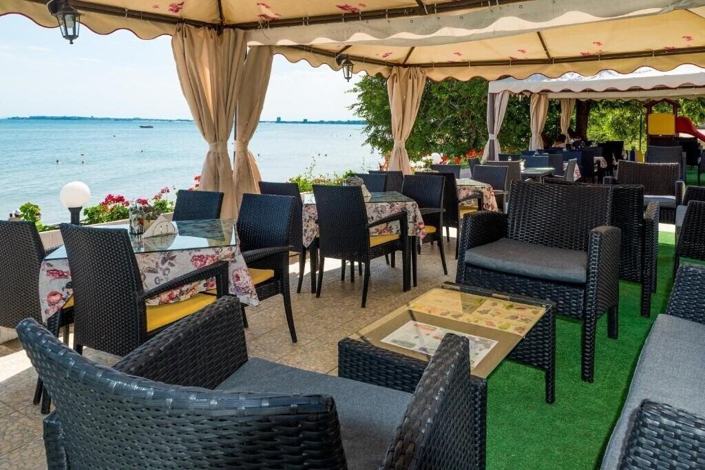 Панорама Iris 3*