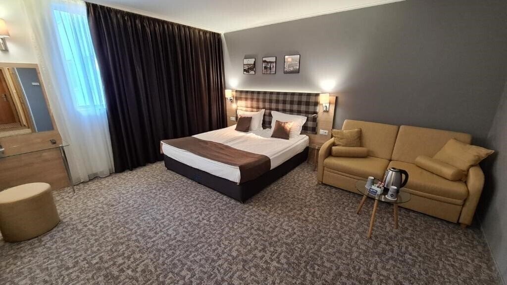 Панорама Aqua Hotel Varna 4*