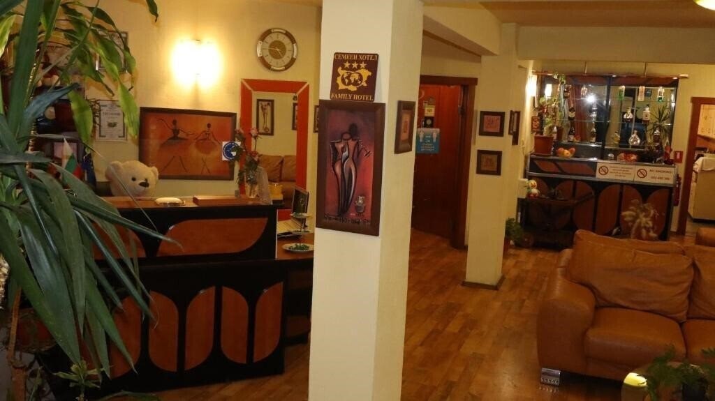 Фотографія Hotel Palitra 3*