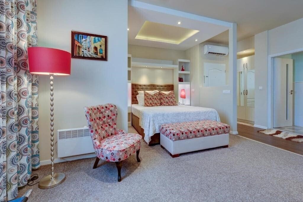 Апартаменти City Boutique Inn 3*