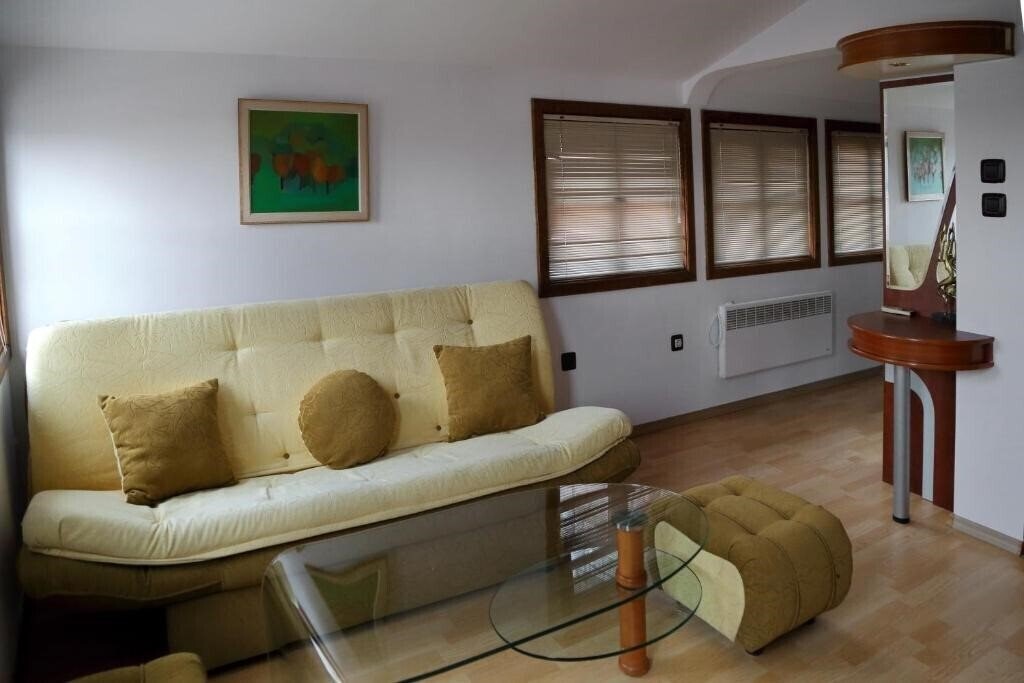 Панорама Gurko Hotel And Tavern 3*