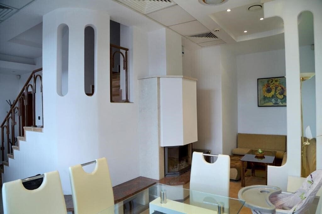 Зображення Gurko Hotel And Tavern 3*