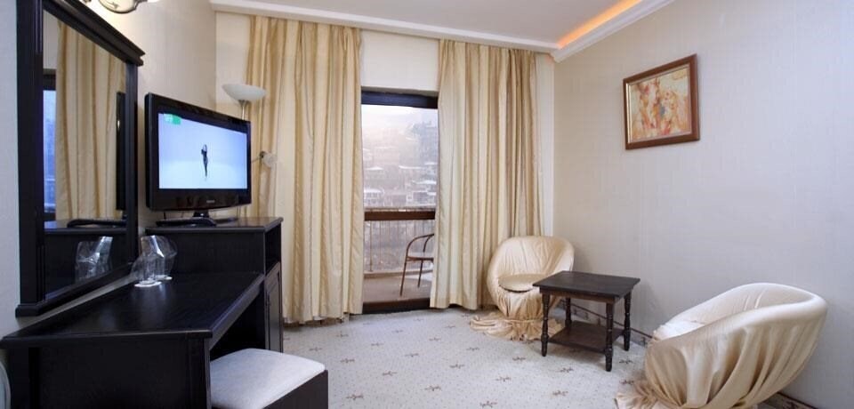 Фото Interhotel Veliko Tarnovo 4*