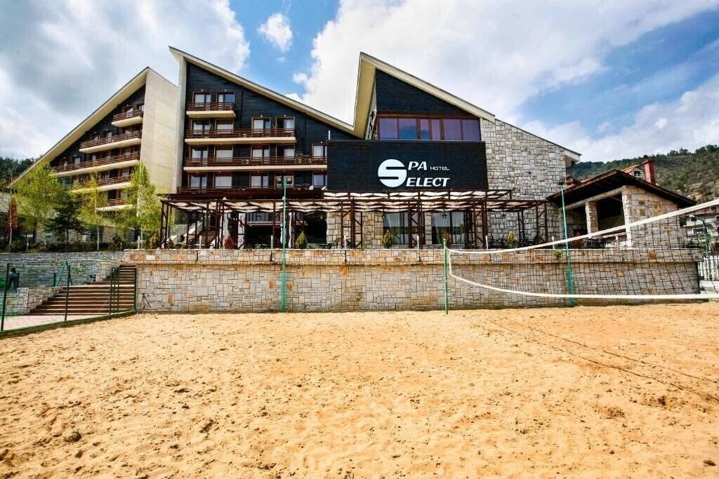 Територія SPA Hotel Select (ex. SPA Hotel Selekt) 4*