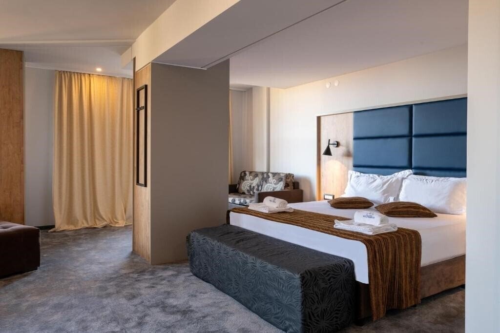 Вид Grand Hotel Velingrad 5*