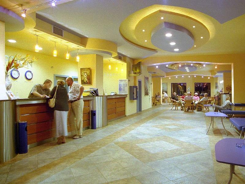 Территория Dana Palace 3*