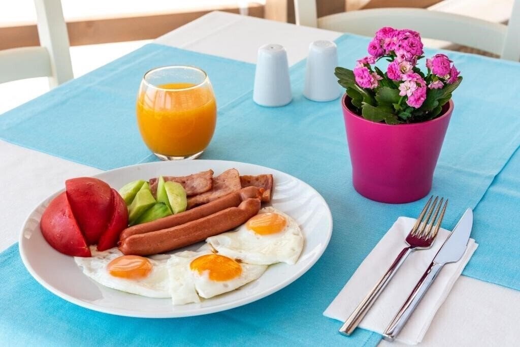 Панорама Вилла Белый Голубь 3*