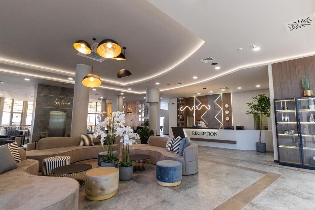 Апартаменты Park Hotel Golden Beach 4*