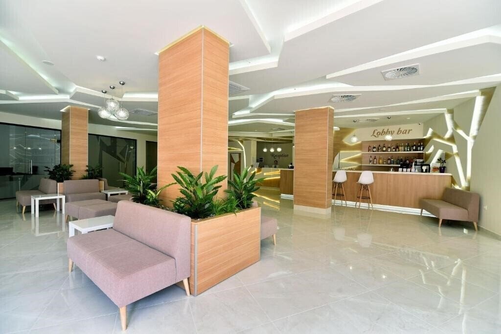 Територія Grifid Hotel Foresta 3*