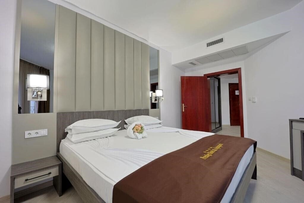 Вид Prestige Hotel & Aqua Park 4*