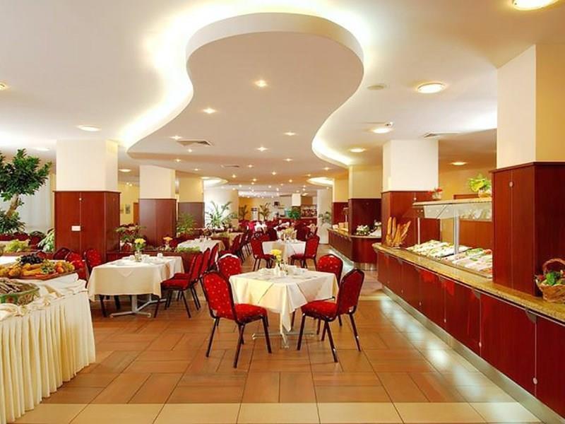 Панорама Helios SPA Hotel (ex. Helios SPA & Resort) 4*