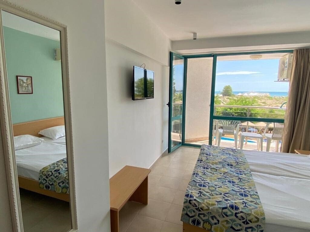 Территория Sirena 3*