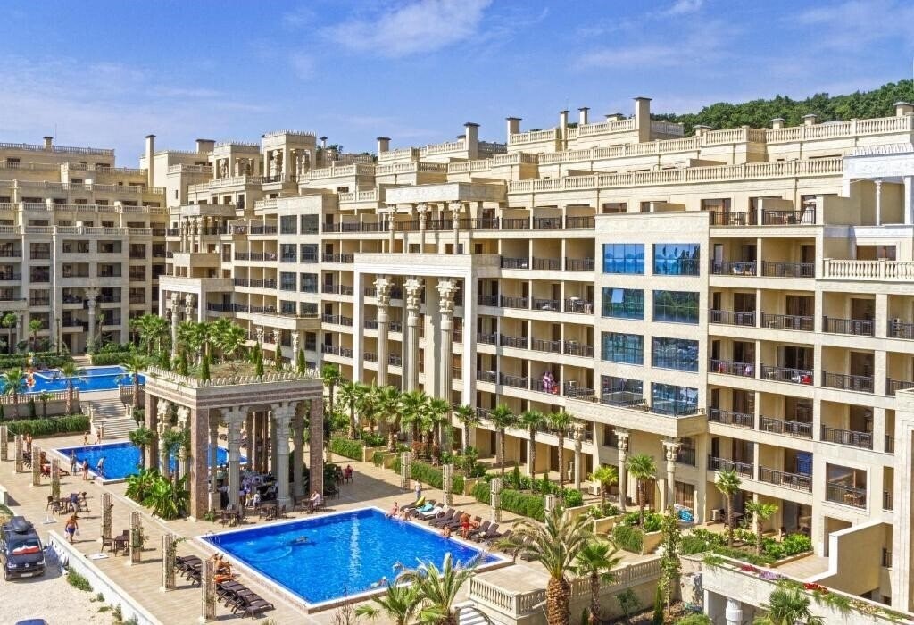 Фото Argisht Partez Aparthotel 4*