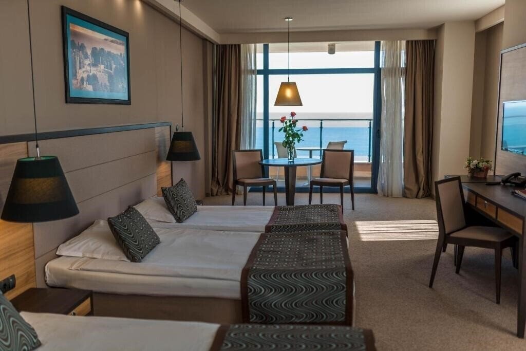 Панорама Astera Hotel & SPA 4*