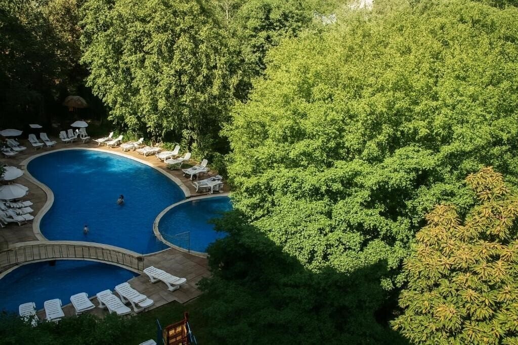 Вид Perunika 3*