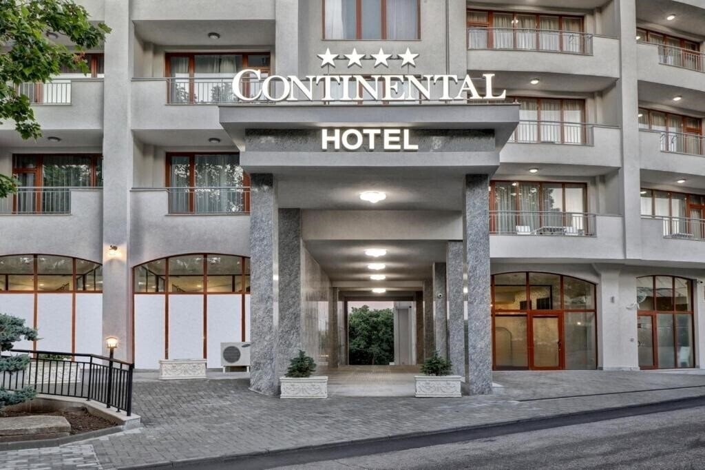 Отель Continental Hotel (ex. Hotel Continental, Central) 4*